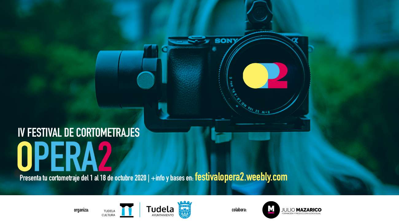 El cineasta Julio Mazarico imparte un taller sobre la elaboración de cortometrajes en el Instituto Valle del Ebro.